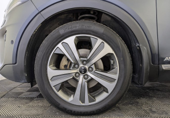 Подержанный автомобиль Kia Sorento 2018 года (12 фото)