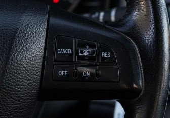 Подержанный автомобиль Mazda 6 Liftback 2010 года (17 фото)