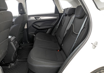 Подержанный автомобиль Haval Jolion 2023 года (18 фото)