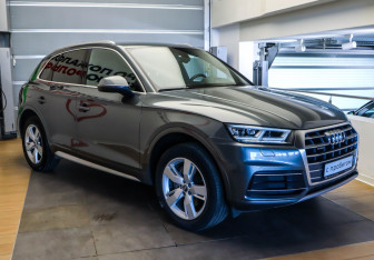 Подержанный автомобиль Audi Q5 2018 года (3 фото)