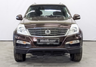 Подержанный автомобиль SsangYong Rexton 2013 года (2 фото)