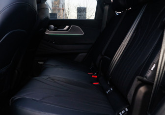 Подержанный автомобиль Chery Tiggo 9 2024 года (10 фото)