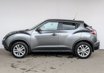 Подержанный автомобиль Nissan Juke 2018 года (8 фото)