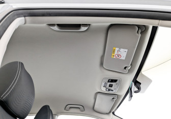 Подержанный автомобиль Geely Coolray 2022 года (22 фото)