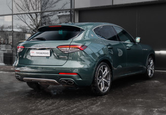 Подержанный автомобиль Maserati Levante 2021 года (5 фото)