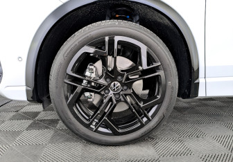 Новый Volkswagen Tiguan 2025 (7 фото)