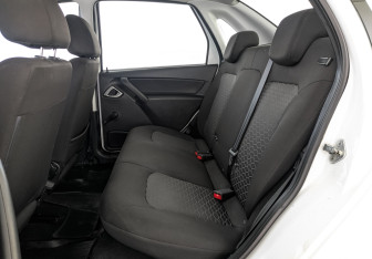 Подержанный автомобиль LADA (ВАЗ) Granta Sedan 2023 года (18 фото)