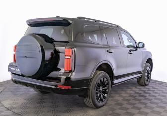 Новый Tank 500 2025 (2 фото)