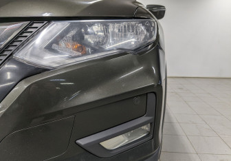 Подержанный автомобиль Nissan X-Trail 2021 года (14 фото)