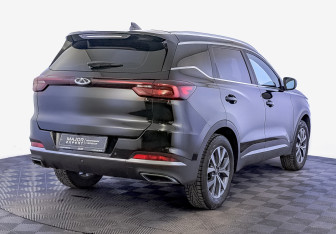 Подержанный автомобиль Chery Tiggo 7 Pro 2022 года (5 фото)