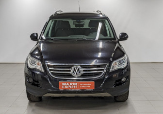 Подержанный автомобиль Volkswagen Tiguan 2010 года (2 фото)