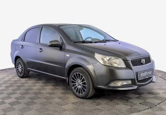 Подержанный автомобиль Ravon Nexia R3 2017 года (3 фото)