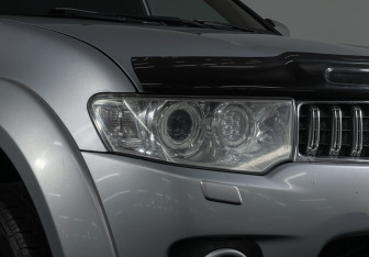 Подержанный автомобиль Mitsubishi Pajero Sport 2011 года (18 фото)
