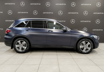 Подержанный автомобиль Mercedes-Benz GLC Coupe 2021 года (4 фото)
