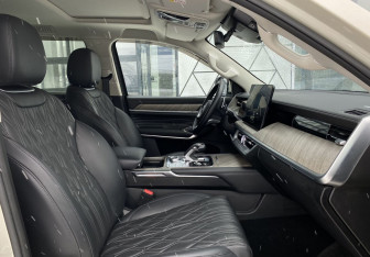 Подержанный автомобиль Tank 500 2023 года (25 фото)