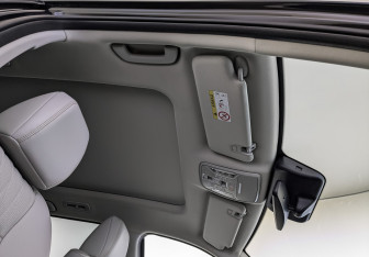 Подержанный автомобиль GAC GS8 2024 года (22 фото)