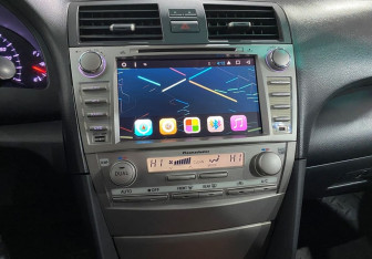 Подержанный автомобиль Toyota Camry Sedan 2010 года (13 фото)