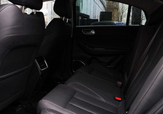 Подержанный автомобиль Omoda S5 2023 года (8 фото)