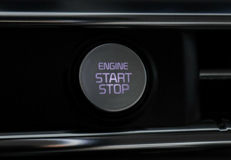 Подержанный автомобиль Kia K5 2021 года (19 фото)