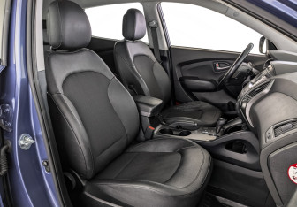 Подержанный автомобиль Hyundai ix35 2013 года (23 фото)