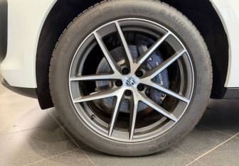 Новый Porsche Macan 2025 (11 фото)