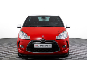 Подержанный автомобиль Citroen DS3 Hatchback 2010 года (2 фото)