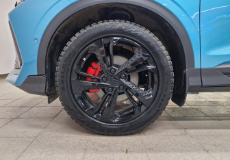 Подержанный автомобиль Geely Coolray 2024 года (14 фото)