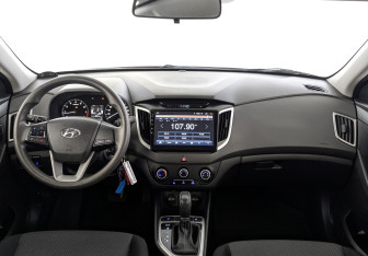 Подержанный автомобиль Hyundai Creta 2018 года (14 фото)