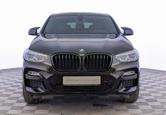 Подержанный автомобиль BMW X4 2019 года (2 фото)