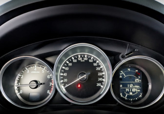 Подержанный автомобиль Mazda CX-5 2019 года (13 фото)