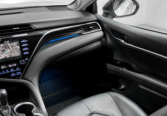 Подержанный автомобиль Toyota Camry Sedan 2020 года (18 фото)