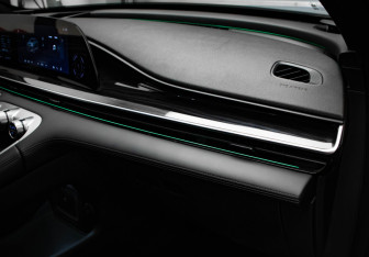 Подержанный автомобиль Exeed RX 2023 года (26 фото)