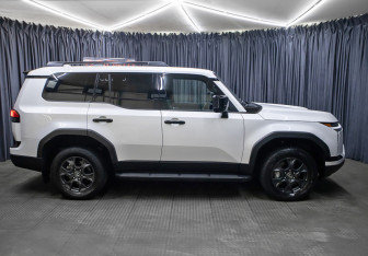 Подержанный автомобиль Lexus GX 2024 года (4 фото)