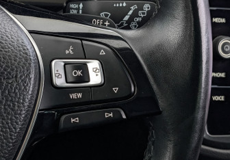 Подержанный автомобиль Volkswagen Tiguan 2018 года (28 фото)