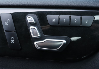 Подержанный автомобиль Mercedes-Benz GLE 2018 года (25 фото)