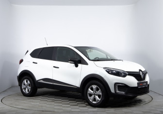 Подержанный автомобиль Renault Kaptur 2018 года (3 фото)
