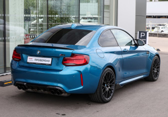 Подержанный автомобиль BMW M2 2021 года (5 фото)