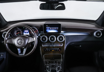 Подержанный автомобиль Mercedes-Benz GLC Coupe 2016 года (17 фото)