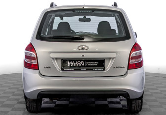 Подержанный автомобиль LADA (ВАЗ) Kalina Wagon 2017 года (6 фото)