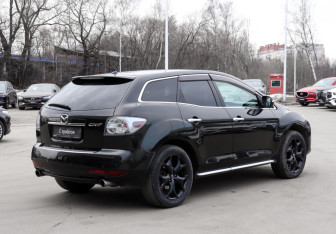 Подержанный автомобиль Mazda CX-7 2011 года (5 фото)