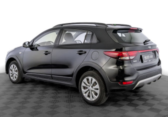 Подержанный автомобиль Kia Rio Hatchback 2020 года (7 фото)