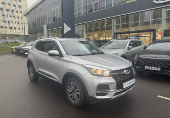 Подержанный автомобиль Chery Tiggo 4 2022 года (3 фото)