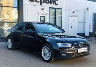 Подержанный автомобиль Audi A4 Sedan 2015 года (3 фото)