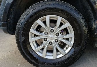 Подержанный автомобиль Mitsubishi Pajero Sport 2013 года (9 фото)