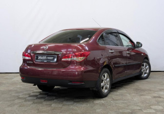 Подержанный автомобиль Nissan Almera Sedan 2013 года (5 фото)