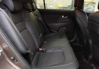 Подержанный автомобиль Kia Sportage 2013 года (11 фото)