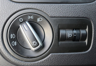 Подержанный автомобиль Volkswagen Polo Sedan 2012 года (12 фото)
