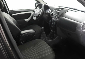 Подержанный автомобиль LADA (ВАЗ) Largus Wagon 2015 года (5 фото)