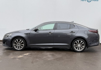 Подержанный автомобиль Kia Optima Sedan 2014 года (8 фото)