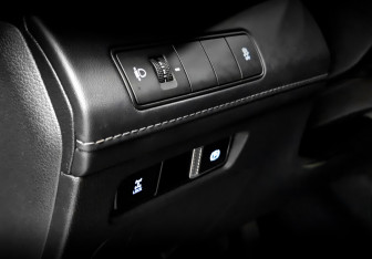 Подержанный автомобиль Hyundai Santa Fe 2023 года (29 фото)